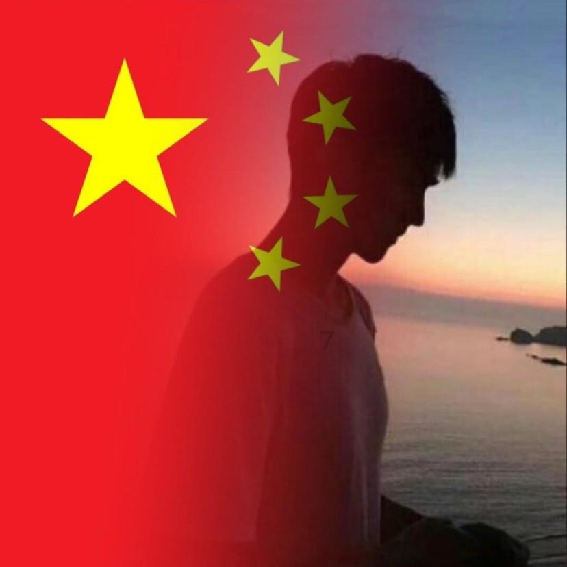 崔始源利特外国录节目被强吻，是文化差异还是性骚扰？游戏画面