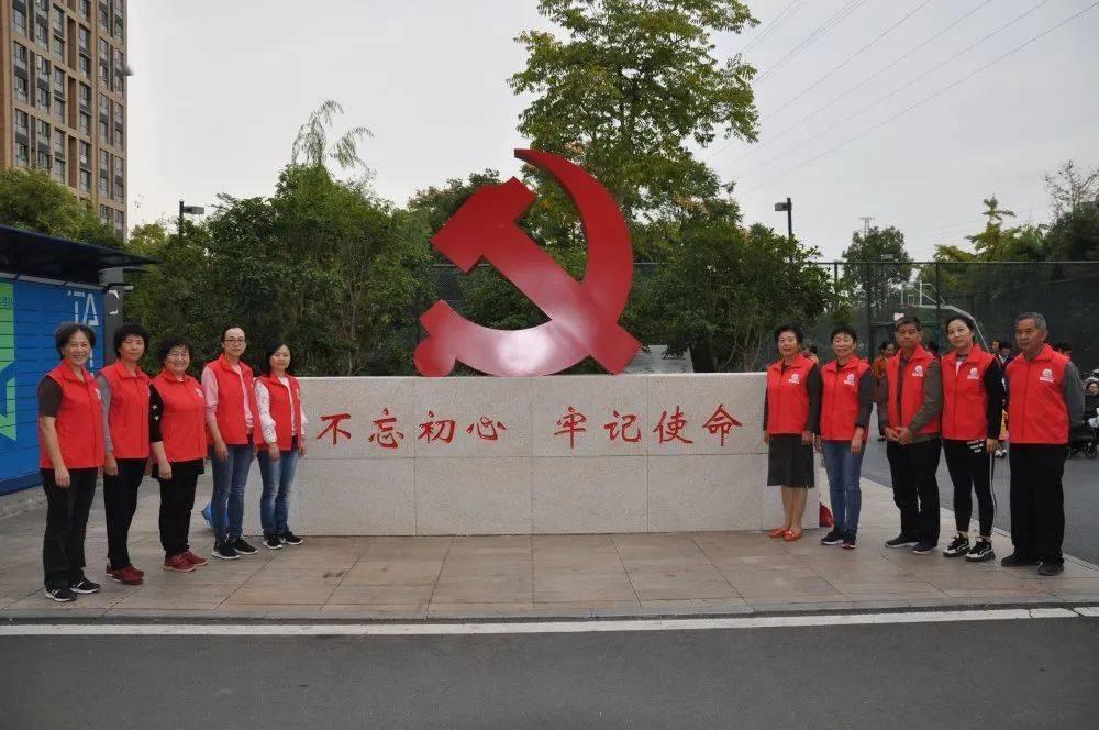 把()缩小到原来的1/100是0.005再扩大到原来的1000倍是()？游戏画面